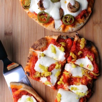 Mezzetta Peppe Naan Pizzas