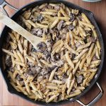 completed beef stroganoff pasta in pan