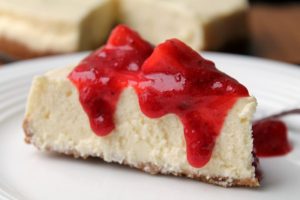 Instant Pot Cheesecake with Strawberry Sauce