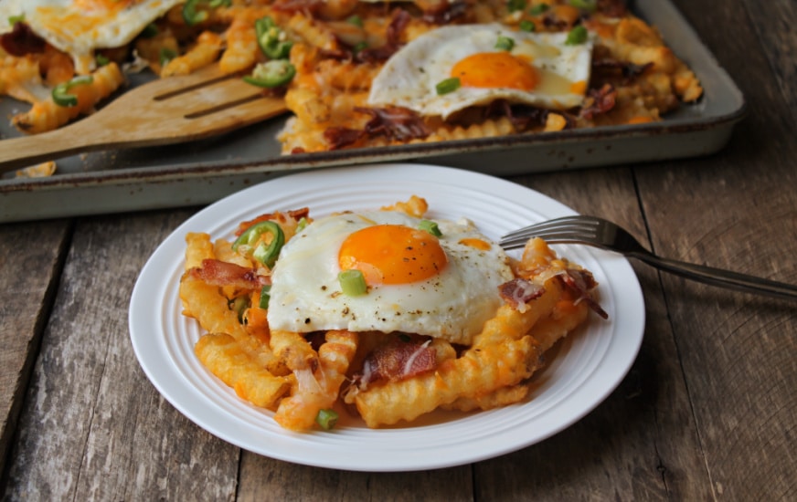 breakfast fries with pan in back