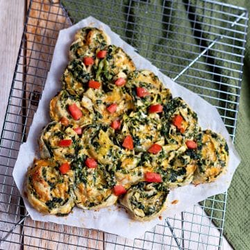 baked spinach dip christmas tree on cooling rack